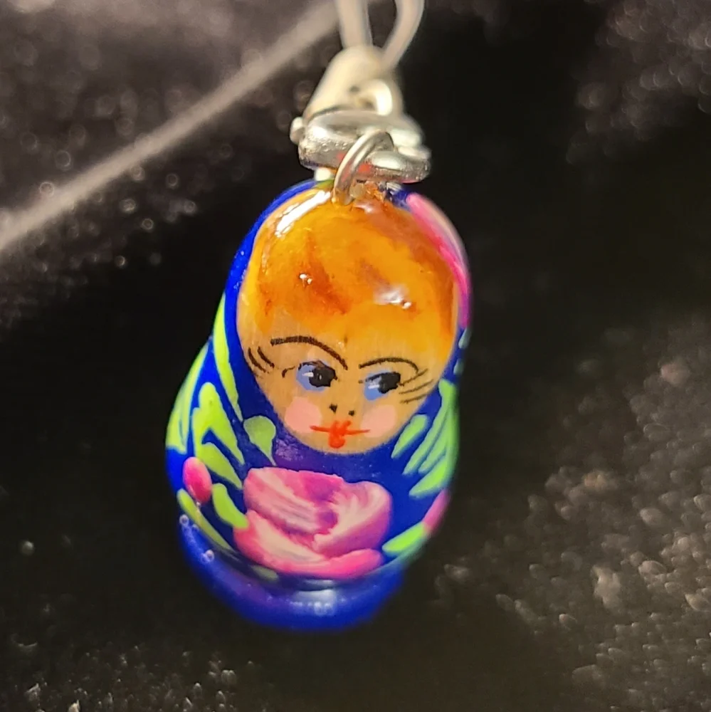 Small decoration Matreshka for phone